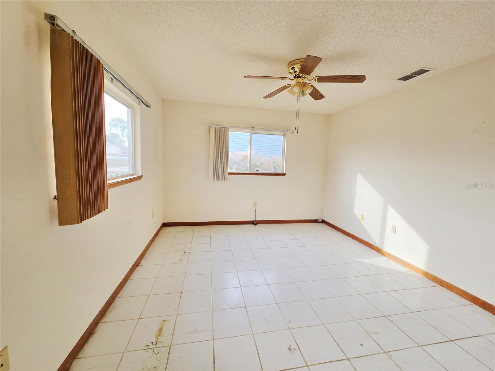 PALM CAY UN 02 REP - Residential