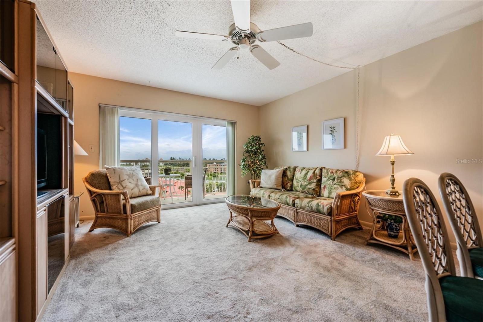 BAYWAY ISLES POINT BRITTANY SIX - Residential