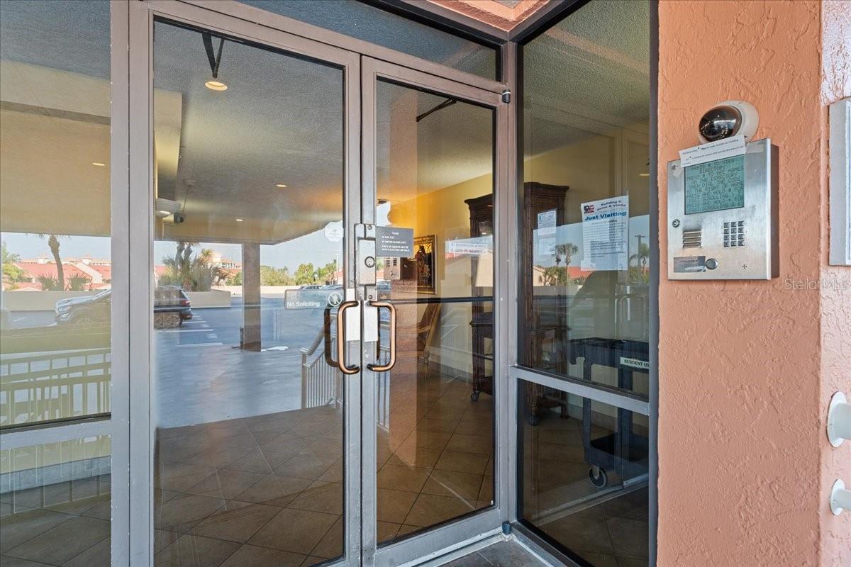 BAYWAY ISLES POINT BRITTANY SIX - Residential