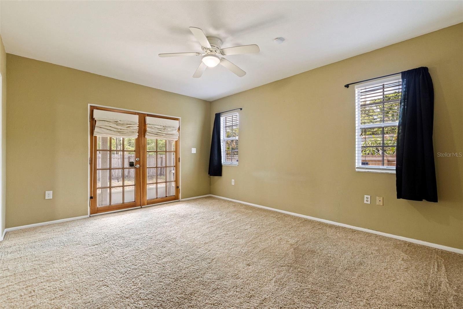 LESLEE HEIGHTS - Residential