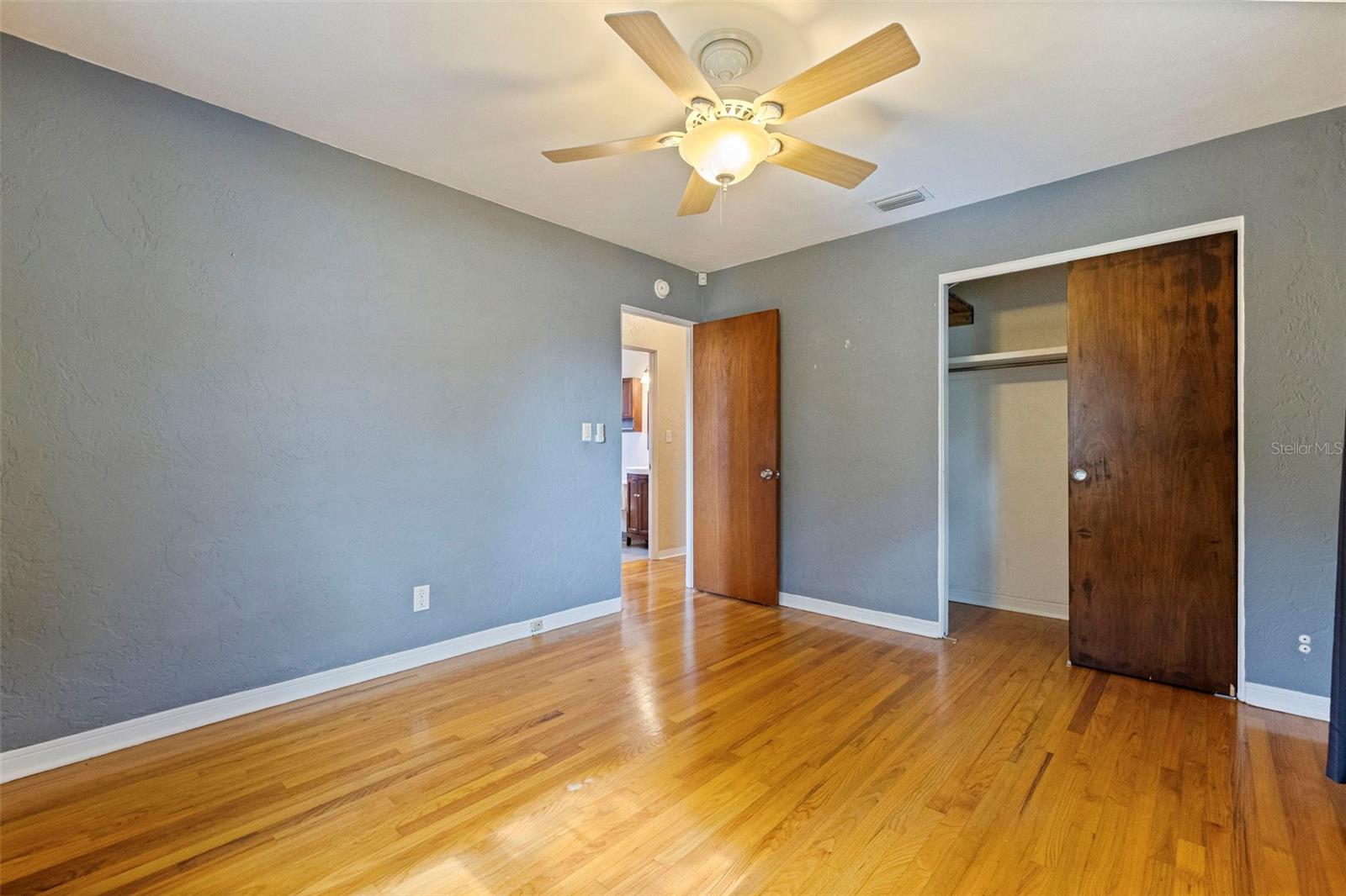 LESLEE HEIGHTS - Residential