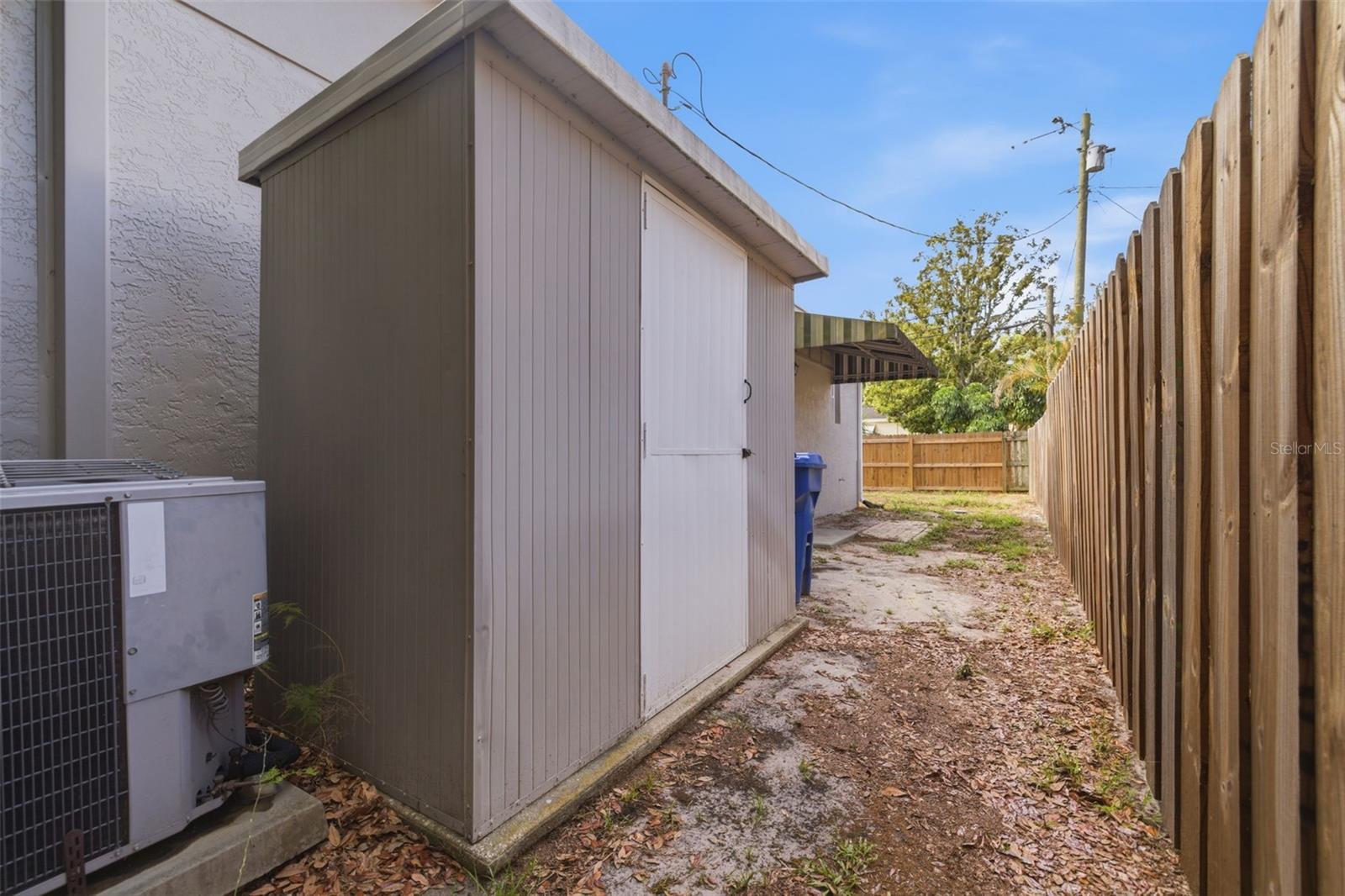 LESLEE HEIGHTS - Residential