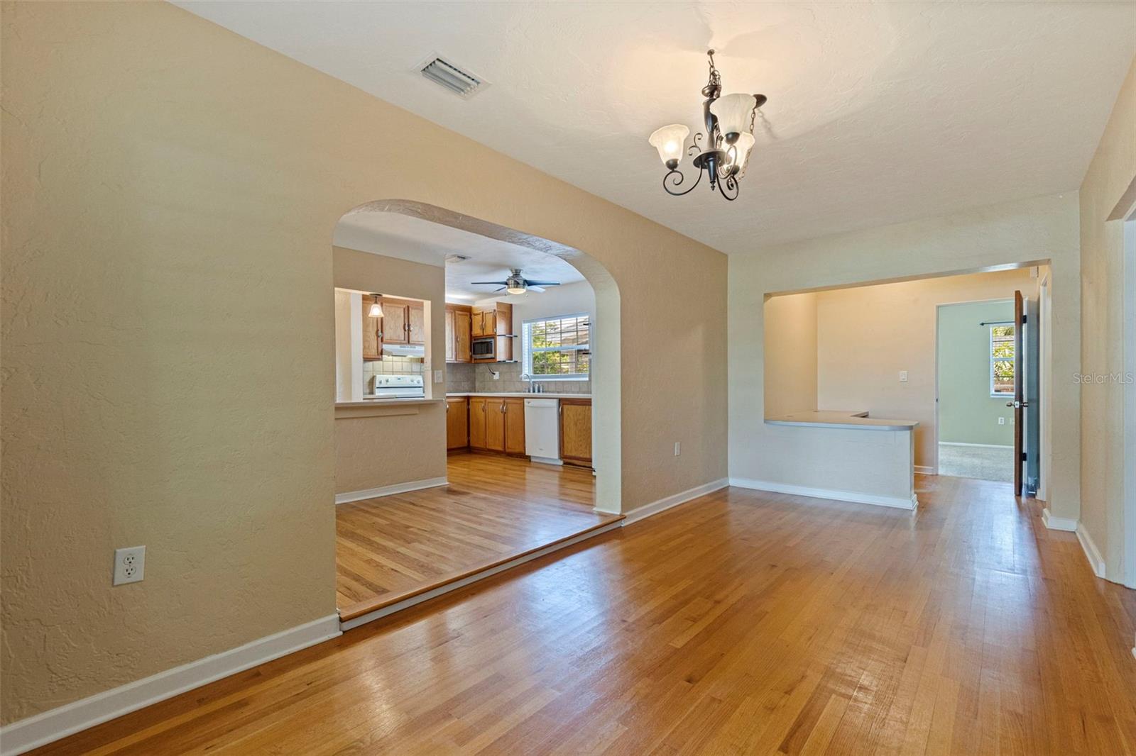 LESLEE HEIGHTS - Residential