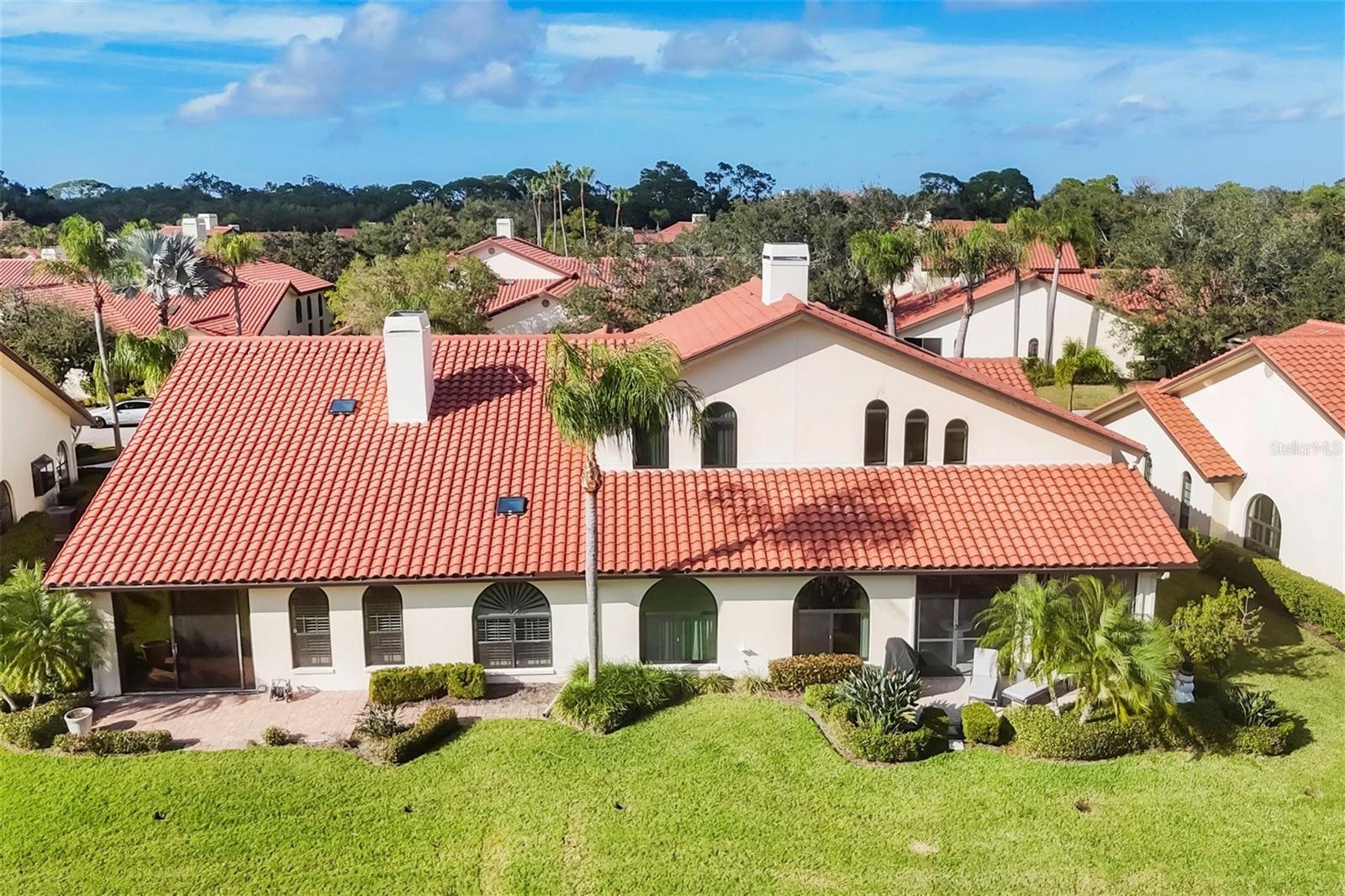 PRESTANCIA - Residential Lease