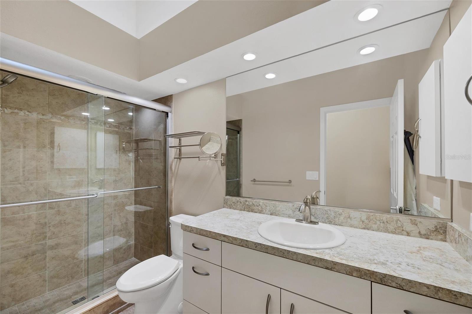 PRESTANCIA - Residential Lease