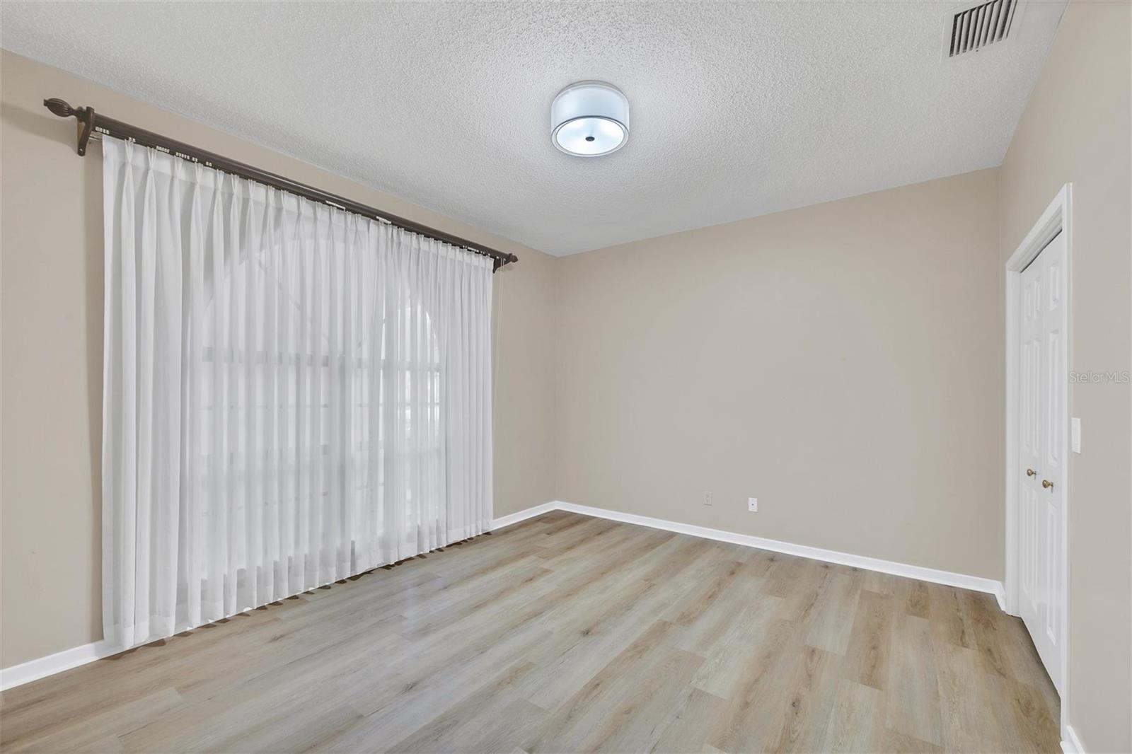 PRESTANCIA - Residential Lease