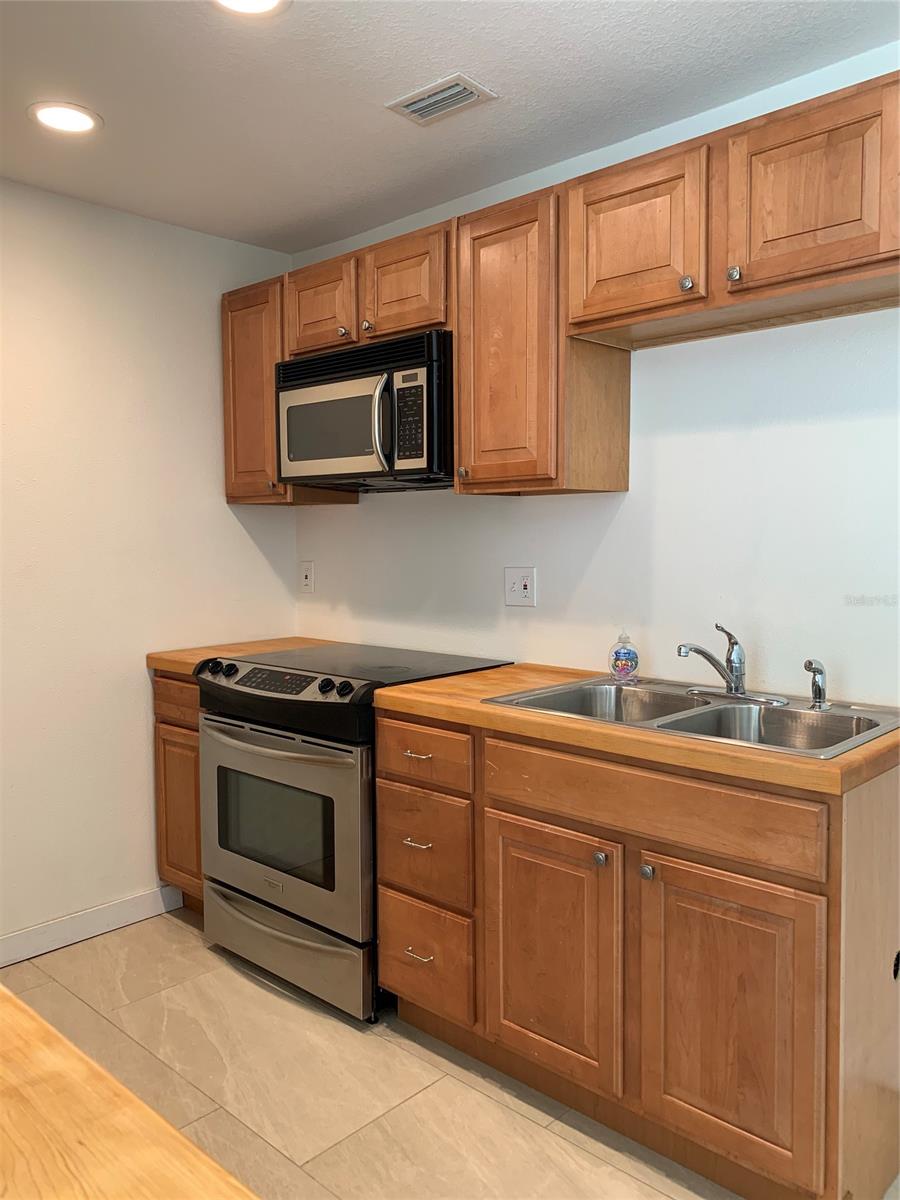 Country Club Chalets - Residential