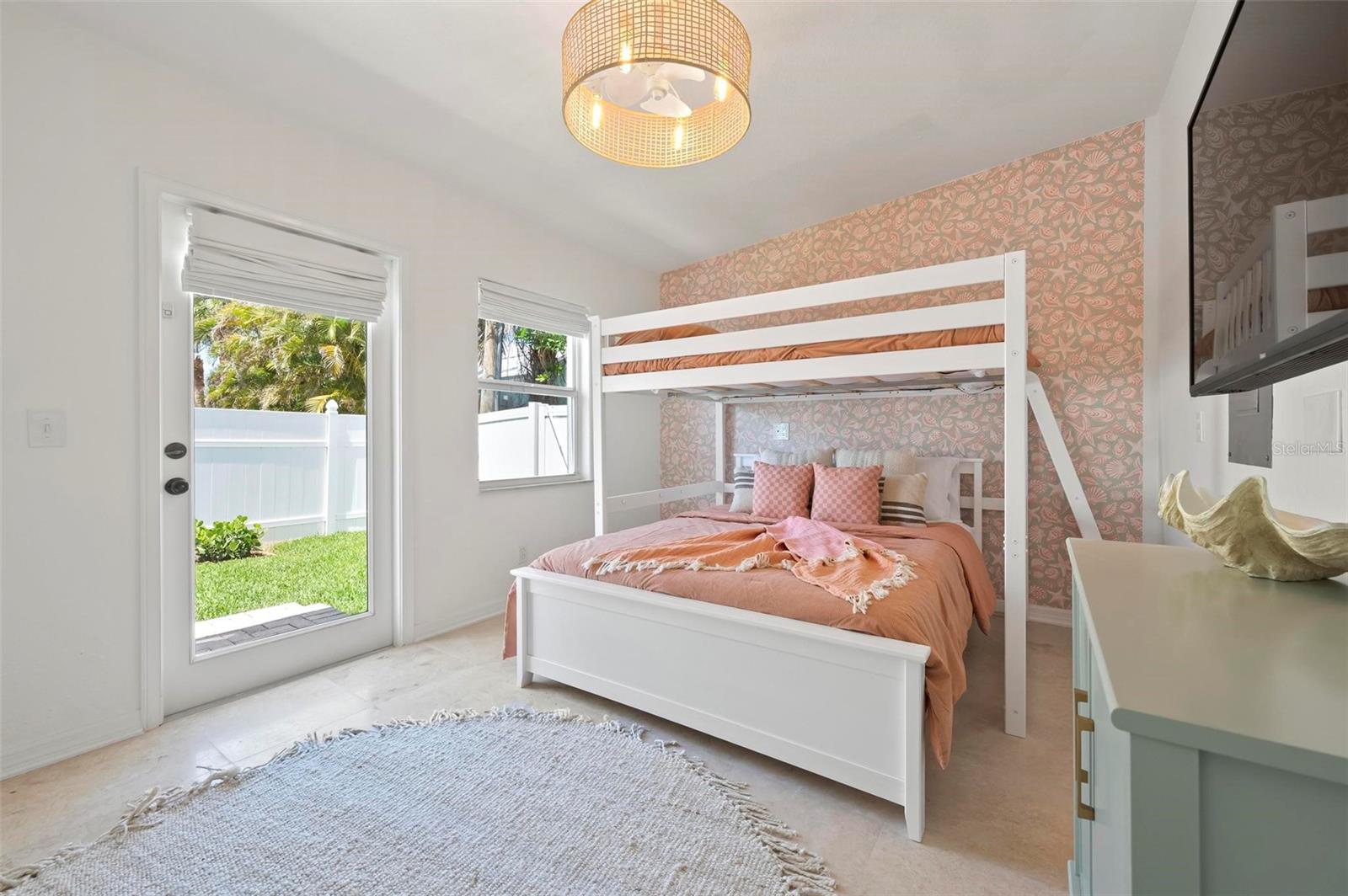 BAY PALMS ADD - Residential