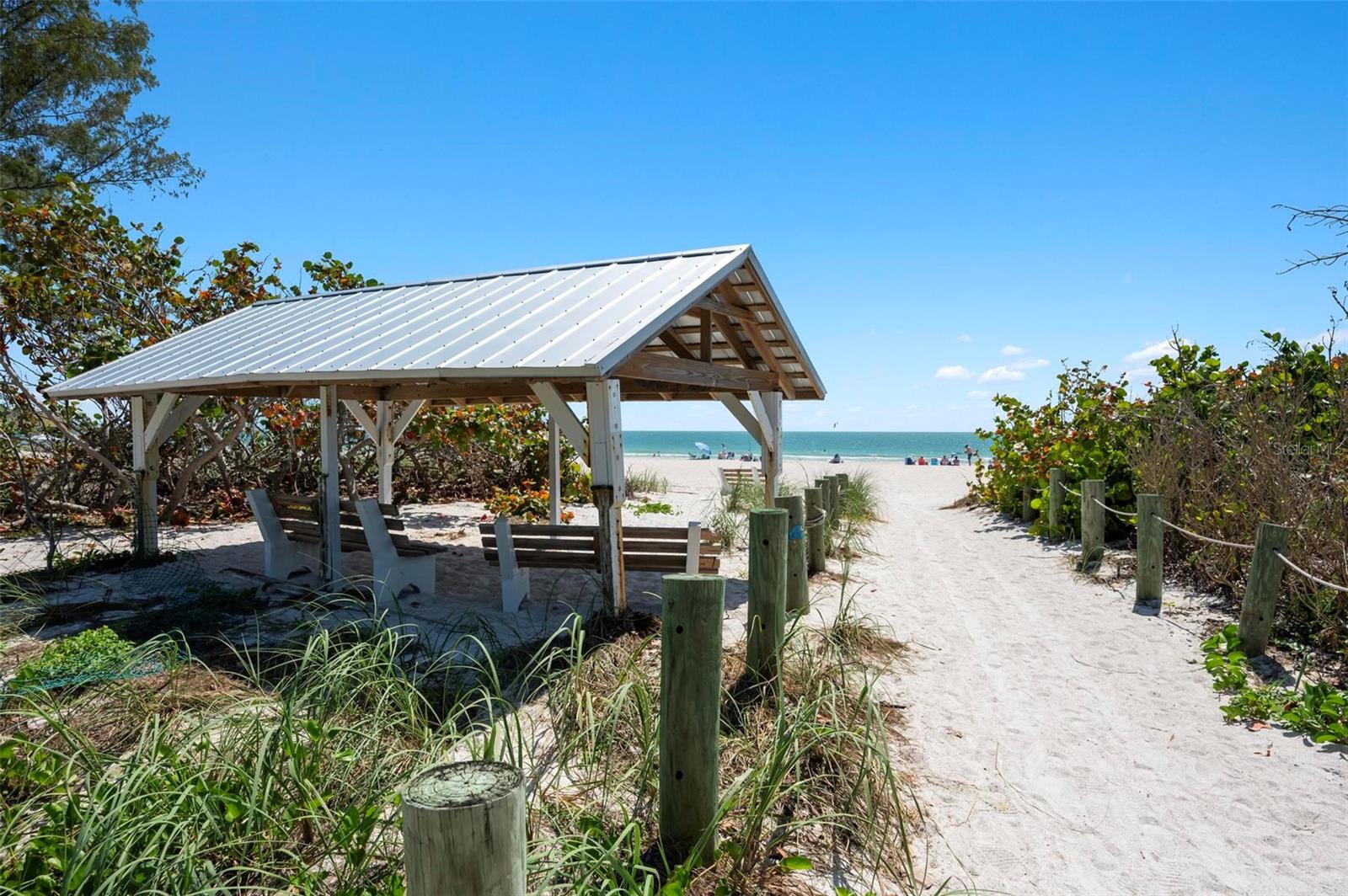 BAY PALMS ADD - Residential