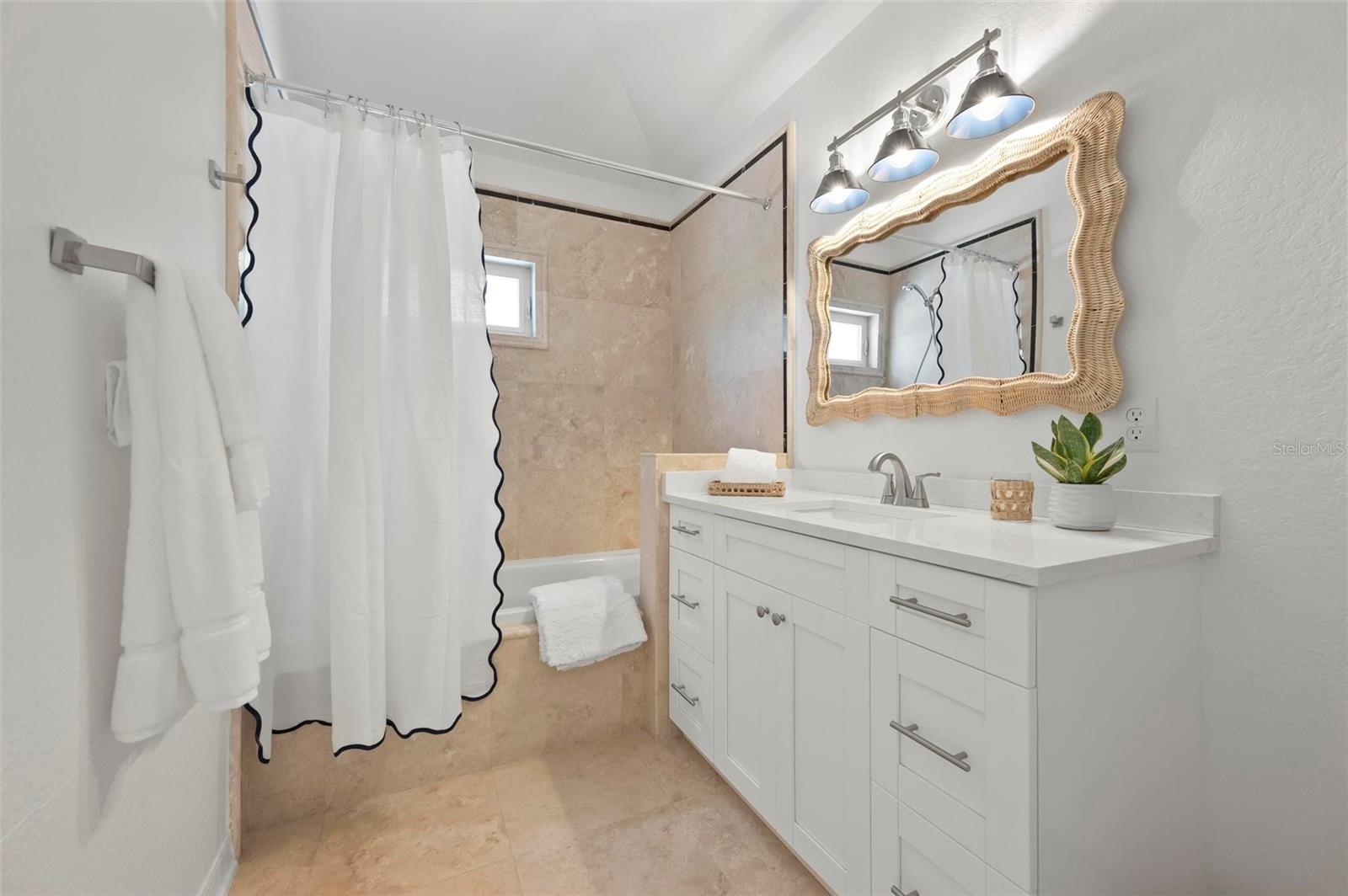 BAY PALMS ADD - Residential