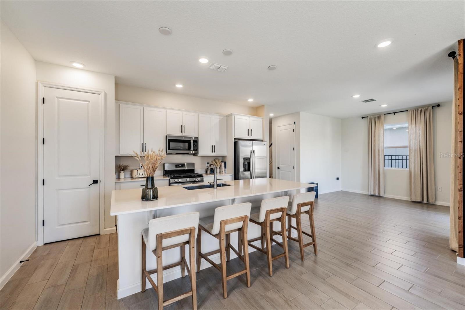 WATERSET WOLF CREEK PH G1 AND 30TH ST PH G1 LOT 8 - Residential