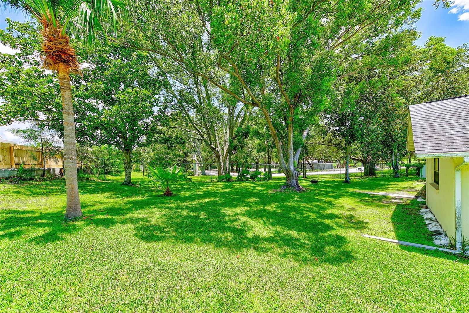 HARBOR WOODS VILLAGE 2ND ADD - Residential