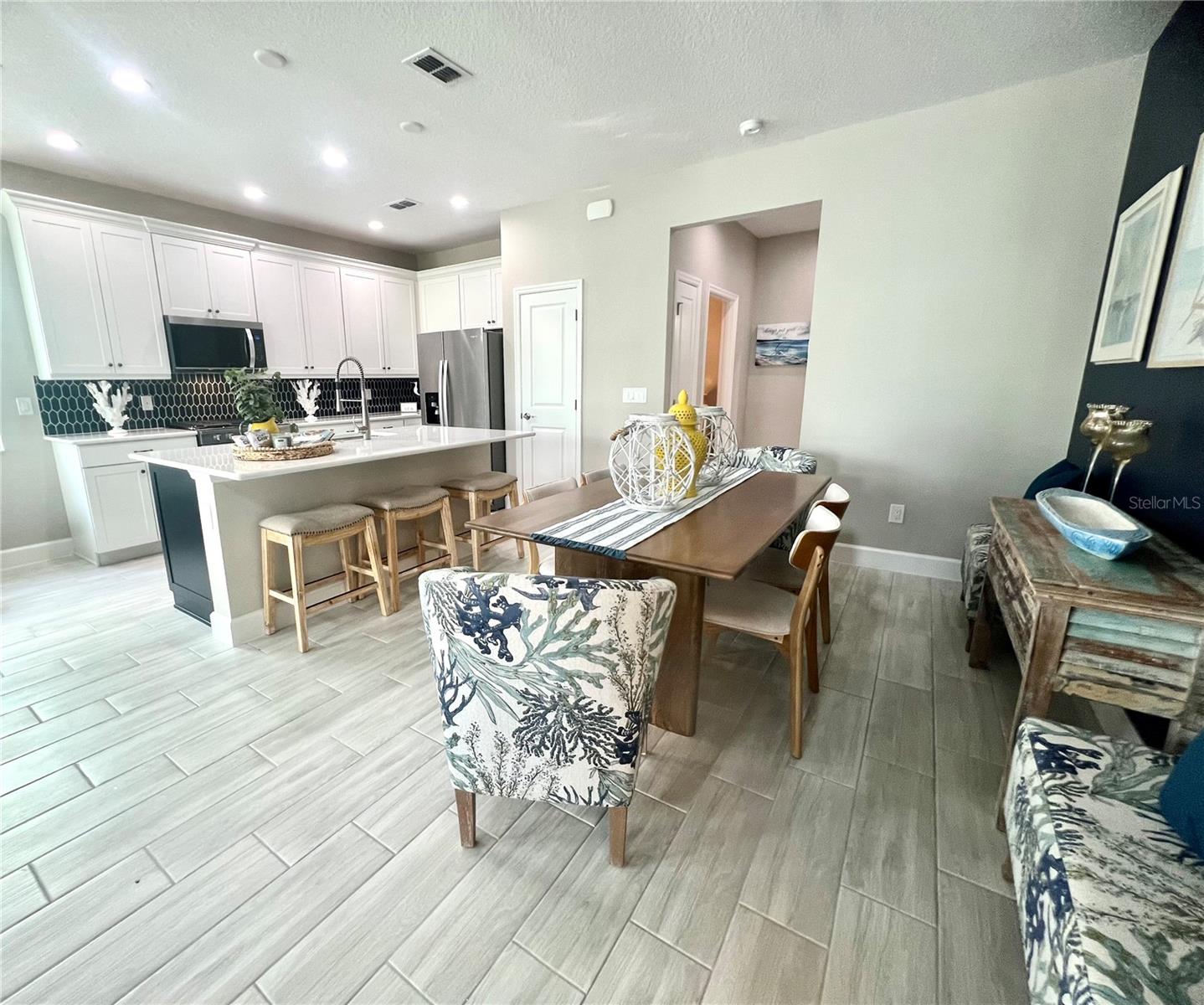 LATITUDE MARGARITAVILLE - Residential