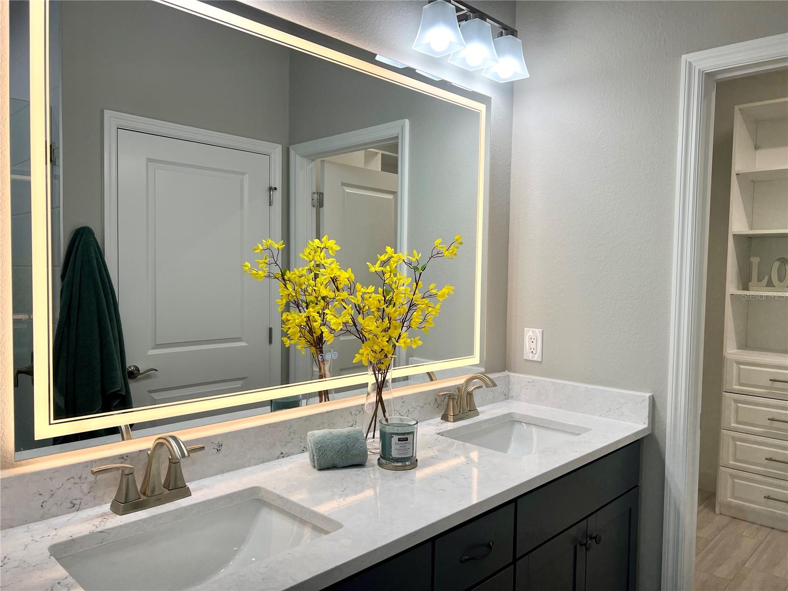 LATITUDE MARGARITAVILLE - Residential