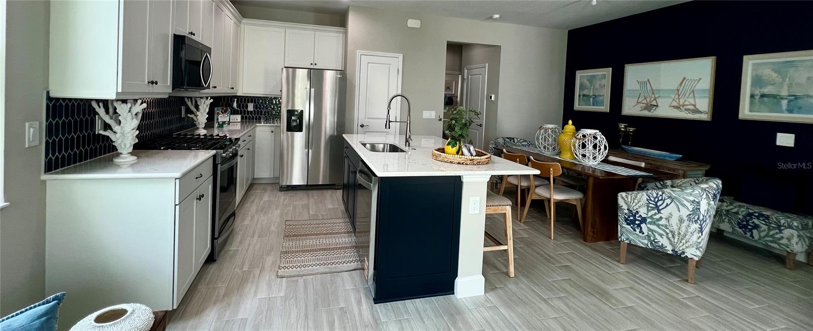 LATITUDE MARGARITAVILLE - Residential