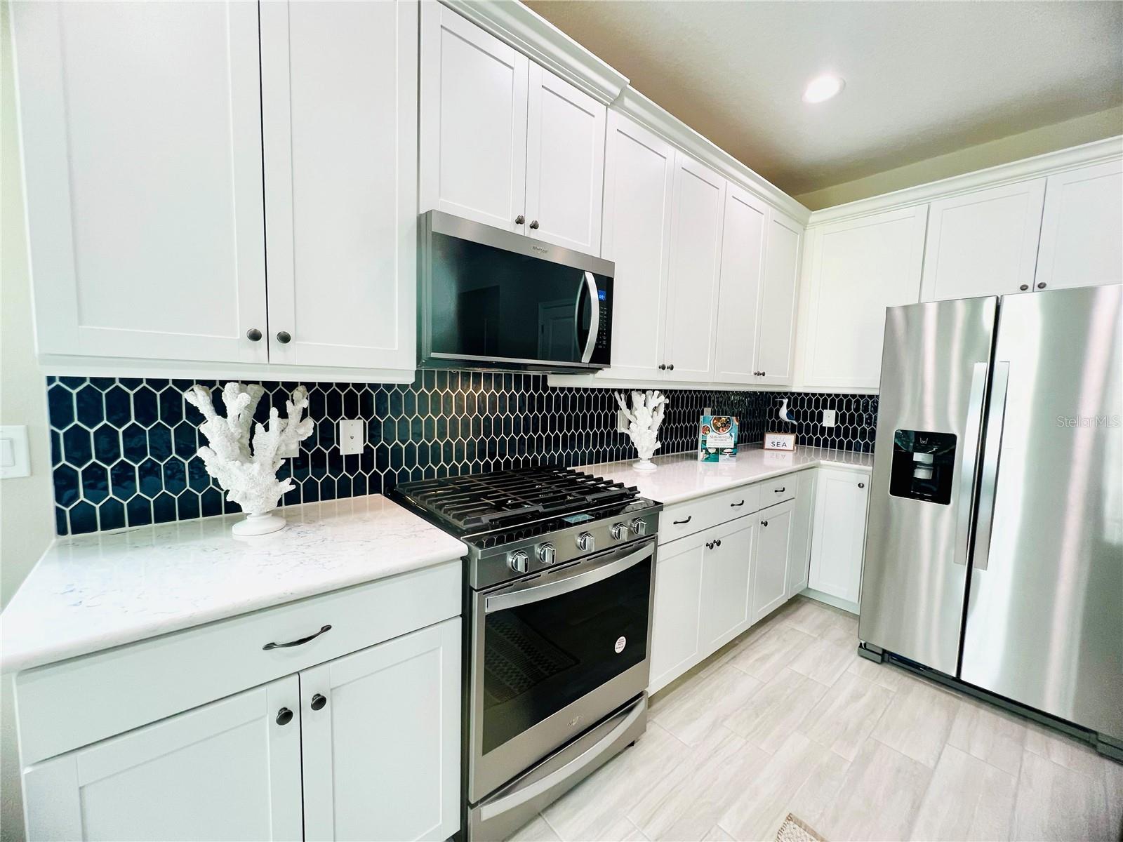 LATITUDE MARGARITAVILLE - Residential