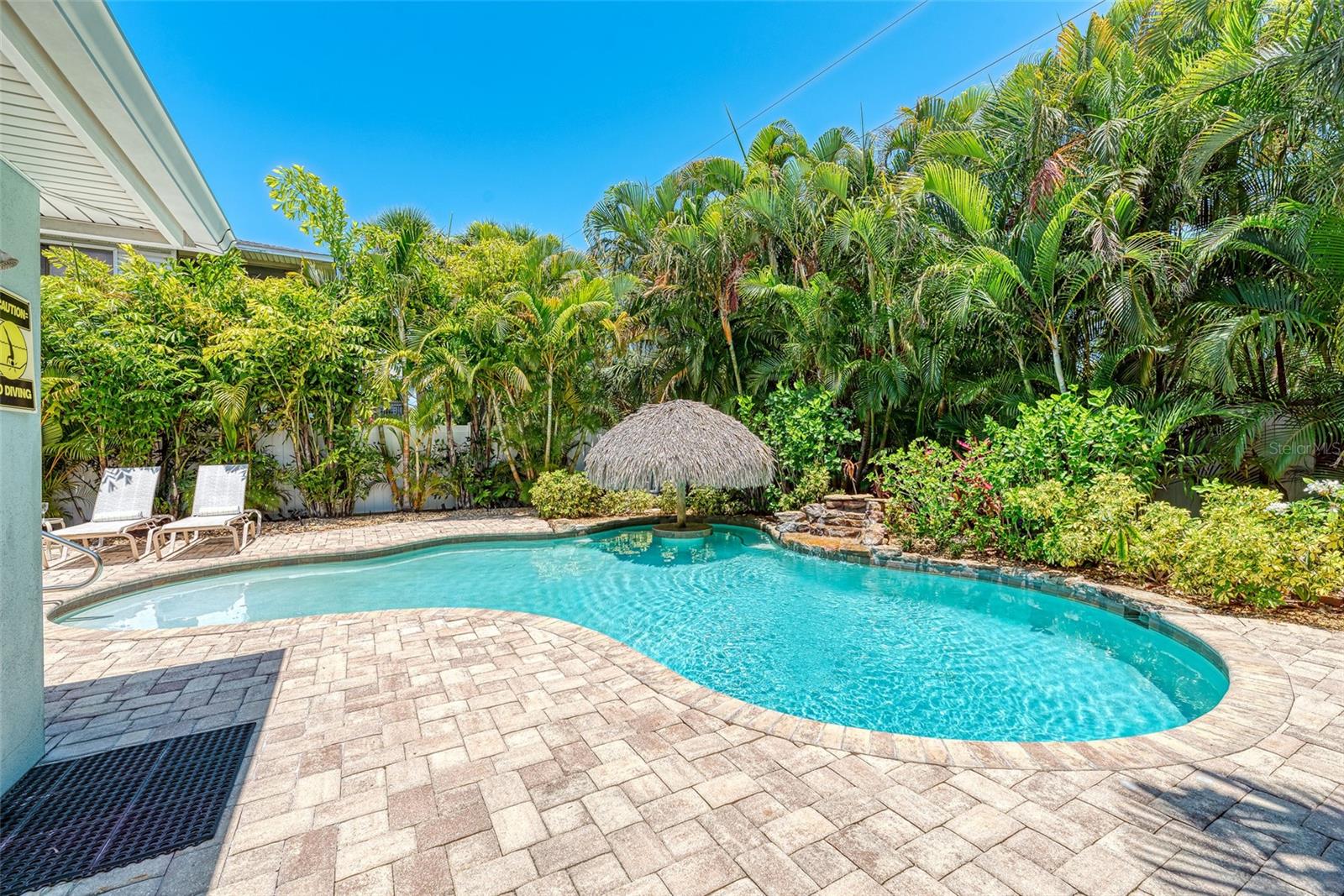 APPLETINI AT CALYPSO COTTAGES A CONDO OR2370/321 - Residential