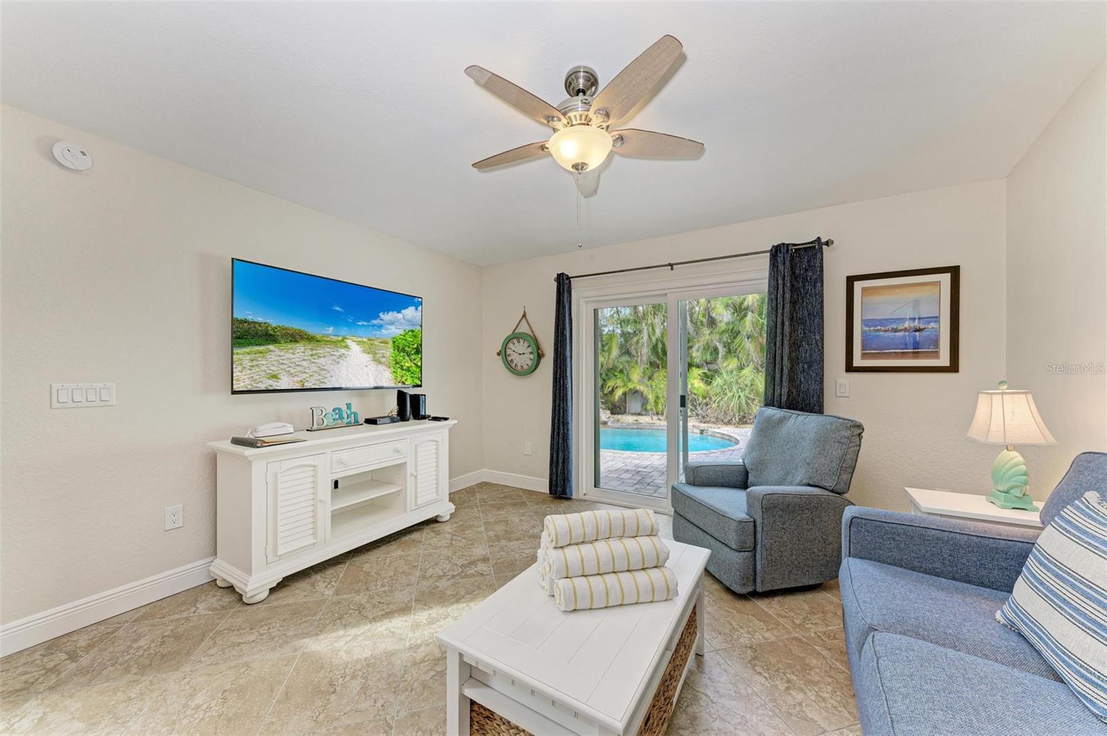 APPLETINI AT CALYPSO COTTAGES A CONDO OR2370/321 - Residential