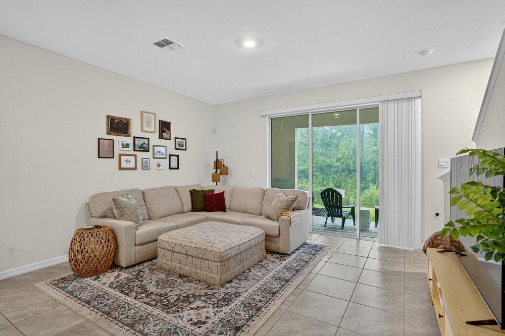 RESERVE/STRICKLAND - Residential Lease