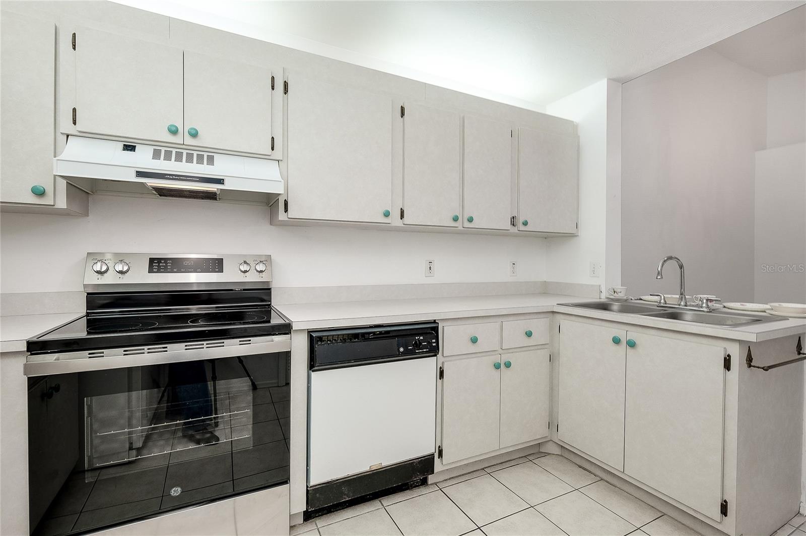 LOVELAND COURTYARD PH 01 - Residential