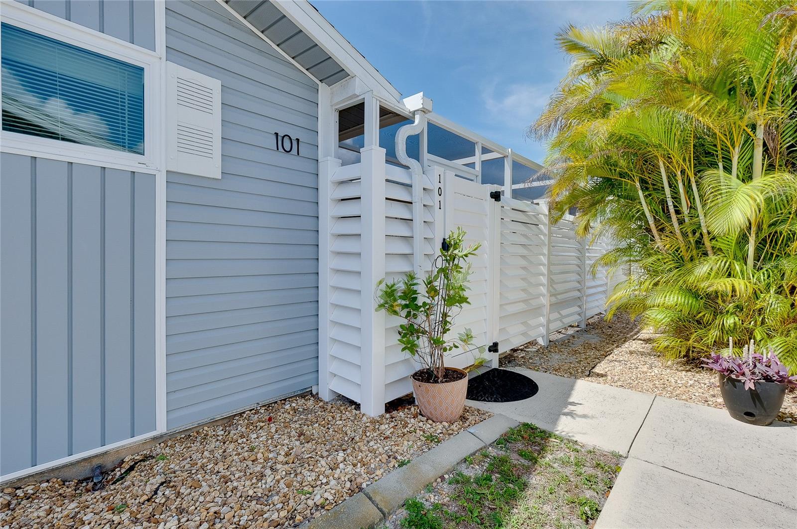 LOVELAND COURTYARD PH 01 - Residential