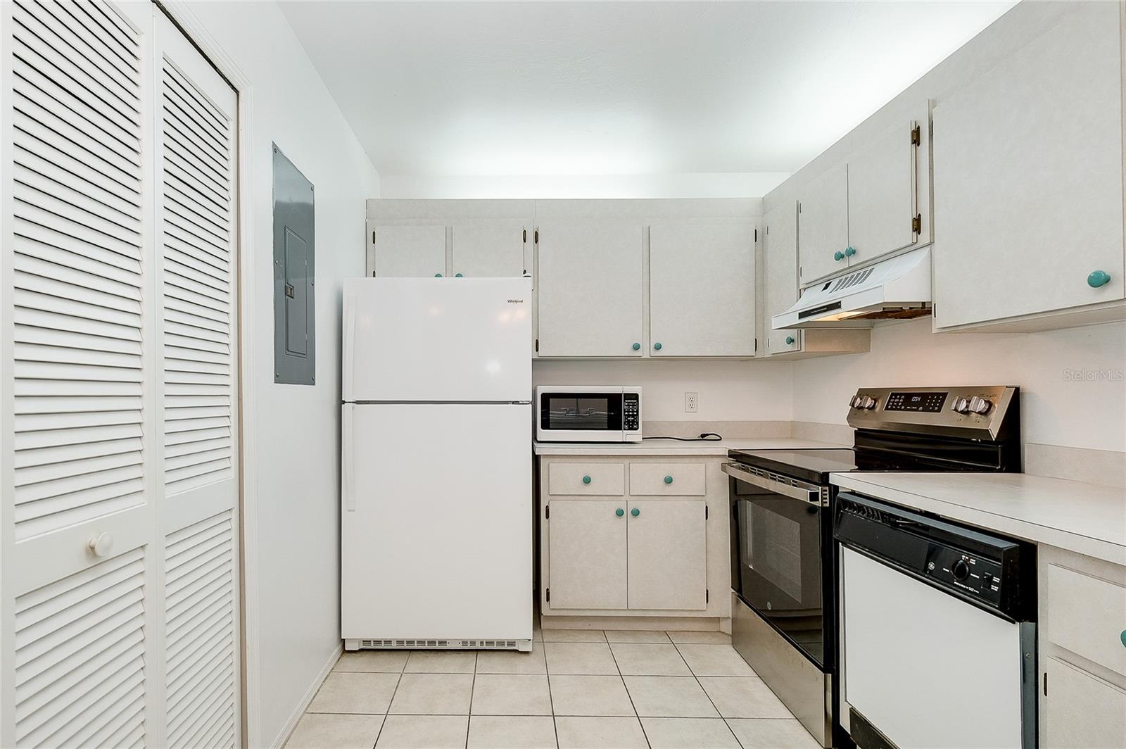 LOVELAND COURTYARD PH 01 - Residential