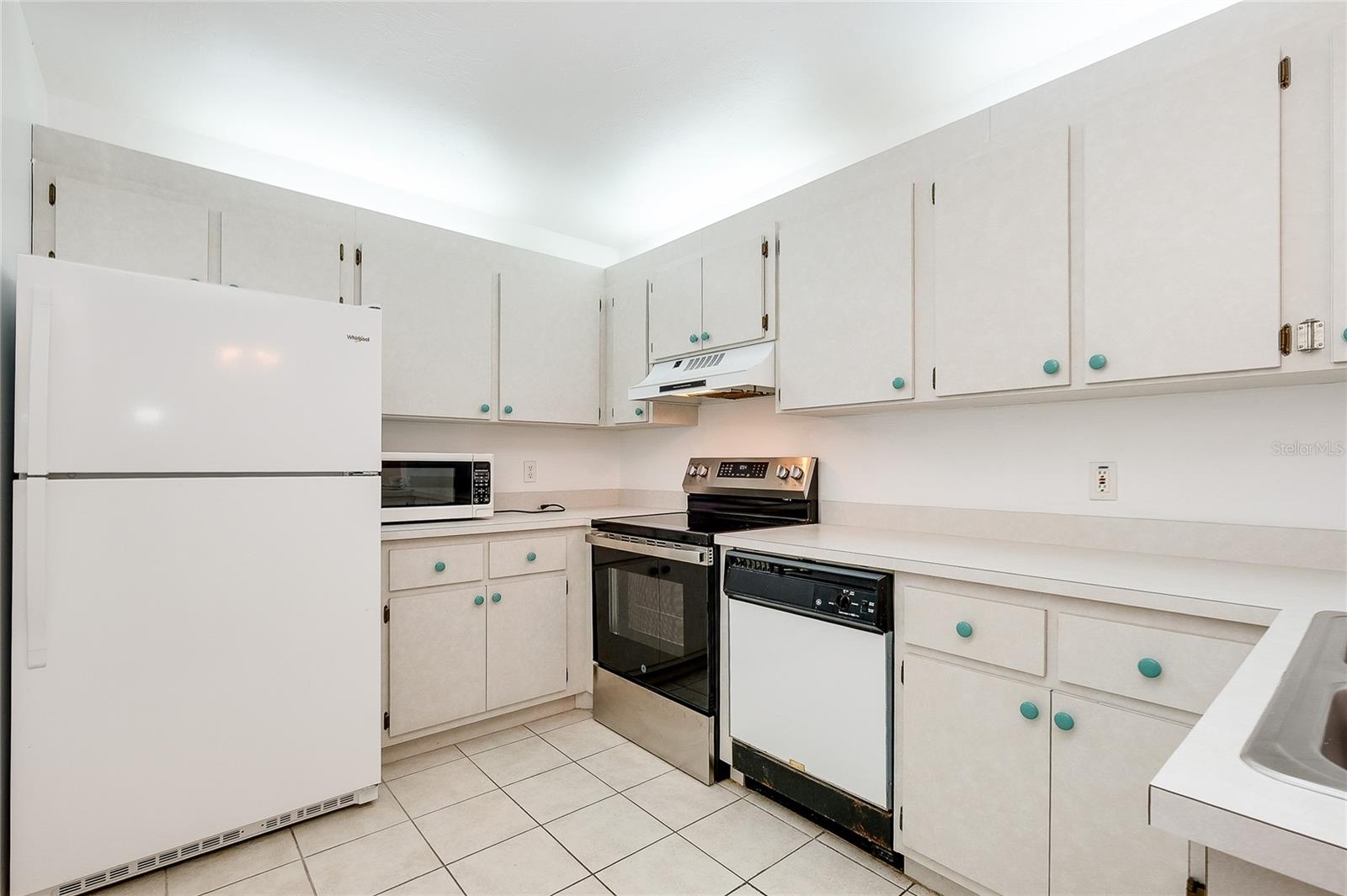 LOVELAND COURTYARD PH 01 - Residential