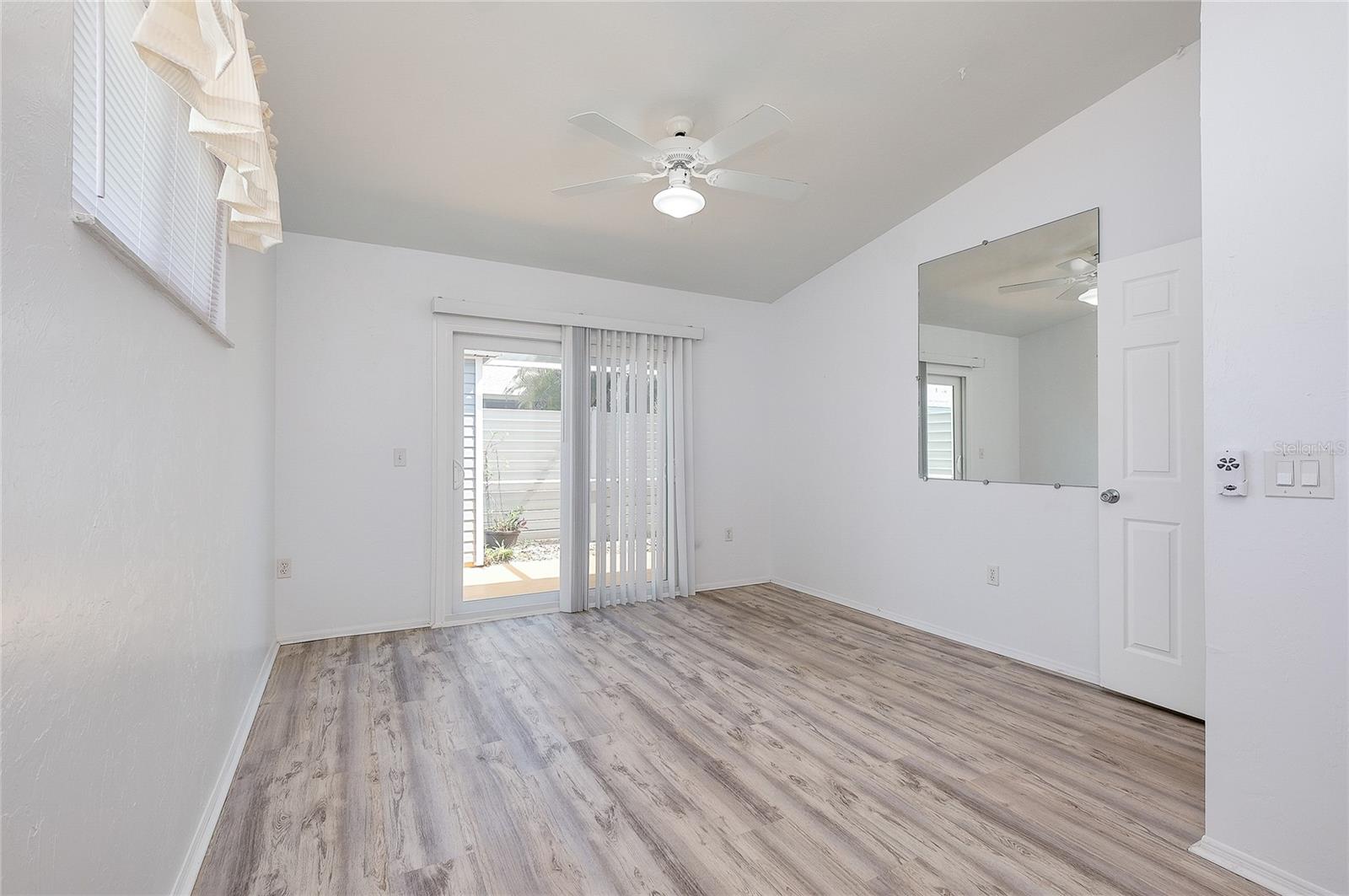 LOVELAND COURTYARD PH 01 - Residential