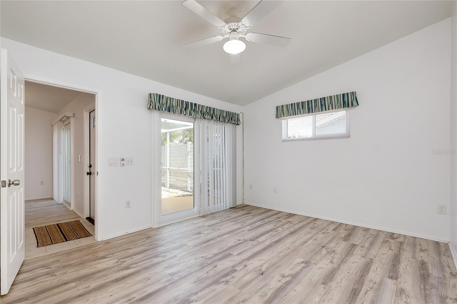 LOVELAND COURTYARD PH 01 - Residential