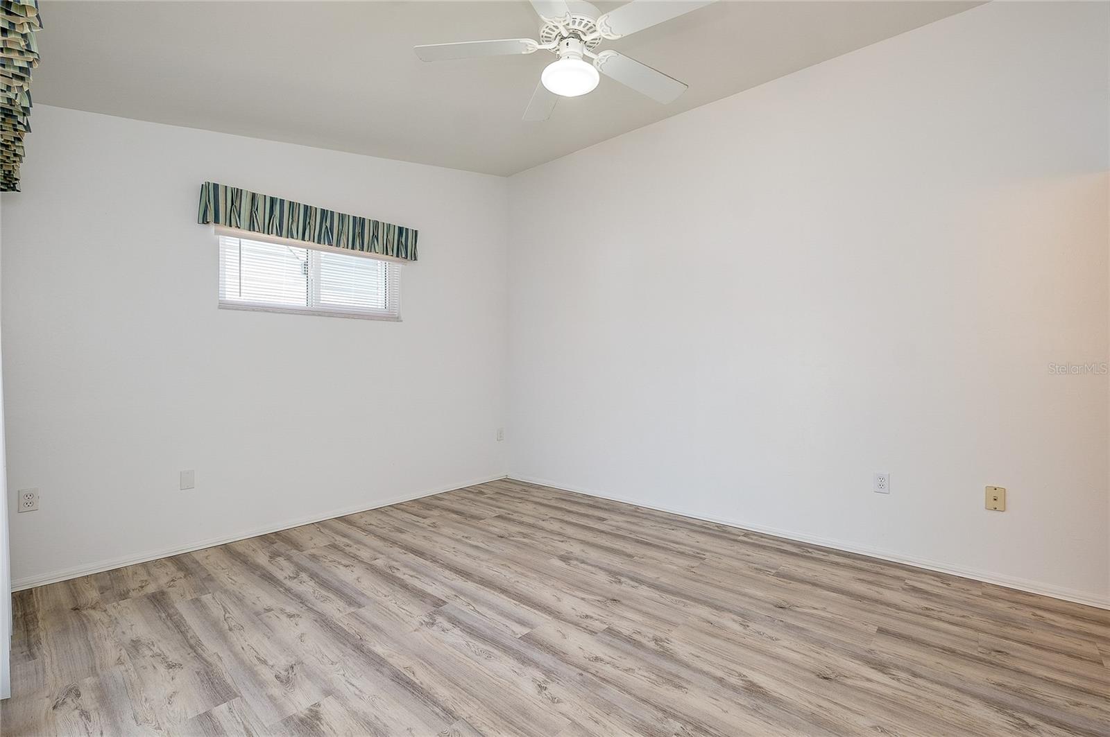 LOVELAND COURTYARD PH 01 - Residential