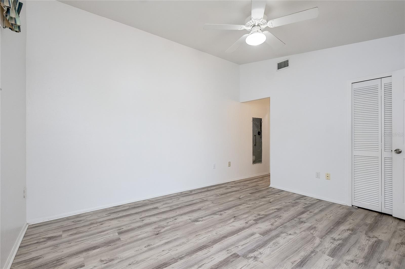 LOVELAND COURTYARD PH 01 - Residential