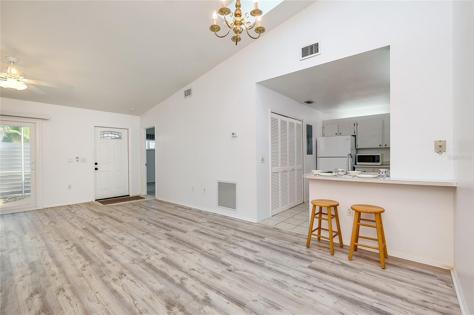 LOVELAND COURTYARD PH 01 - Residential