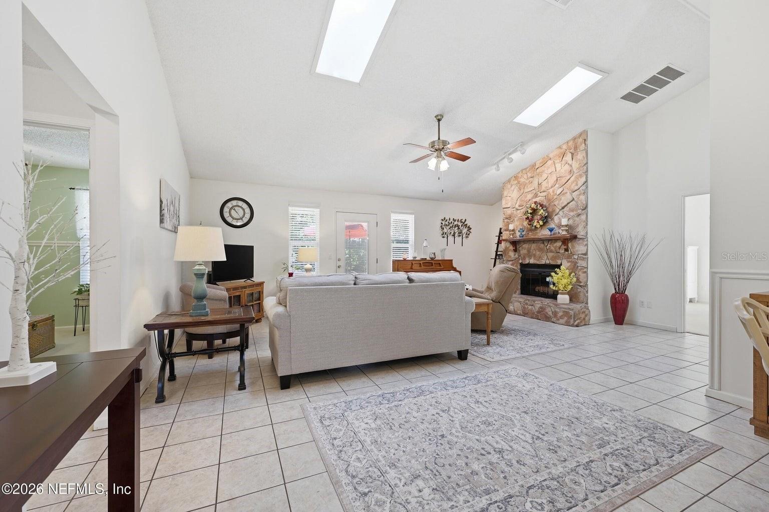 JULINGTON CROSSING - Residential