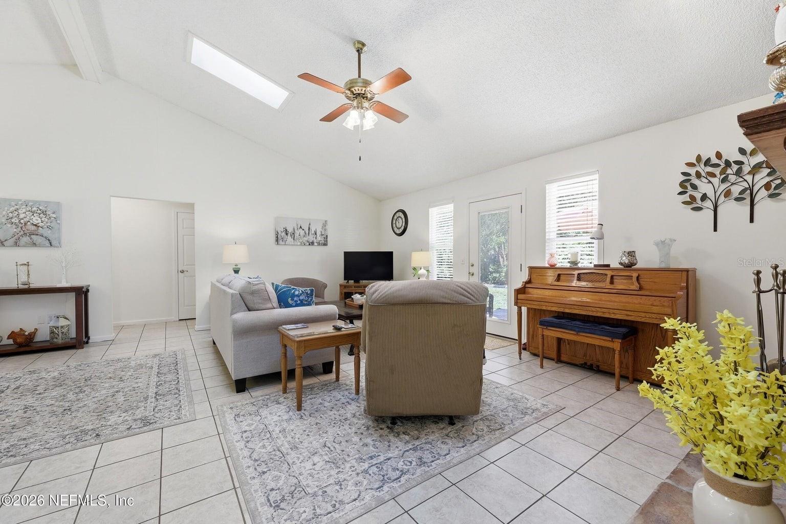 JULINGTON CROSSING - Residential