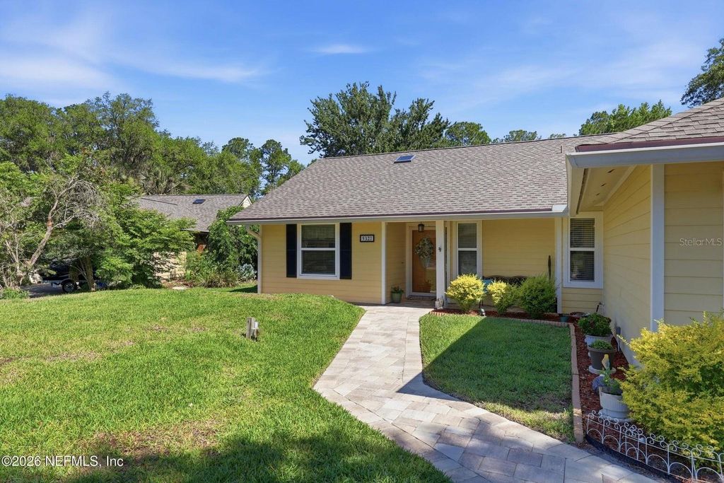 Photo of 5327 Racoon Ridge Court, Jacksonville, FL 32258 (MLS # O6406530)