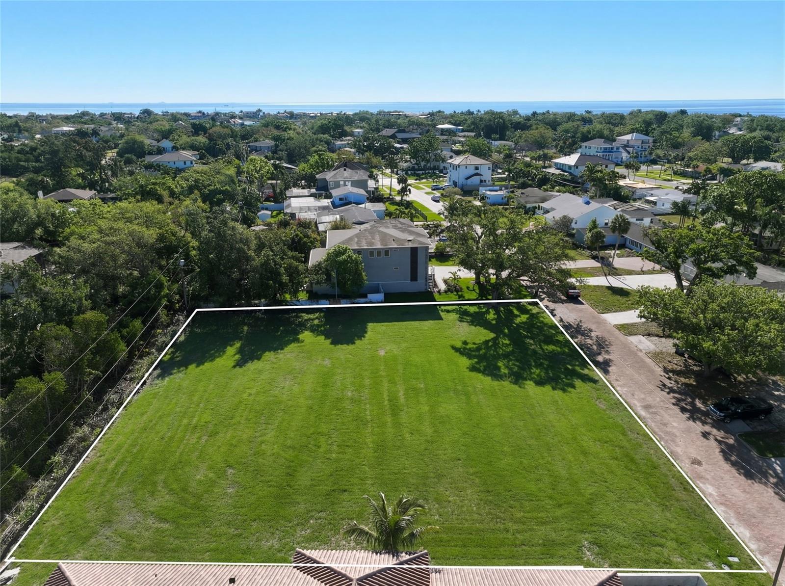 SNELL ISLE BRIGHTWATERS SEC 2 - Land