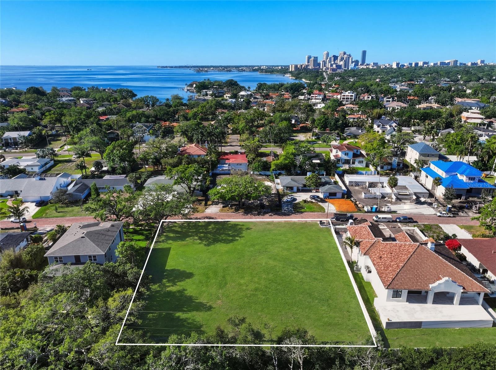 SNELL ISLE BRIGHTWATERS SEC 2 - Land