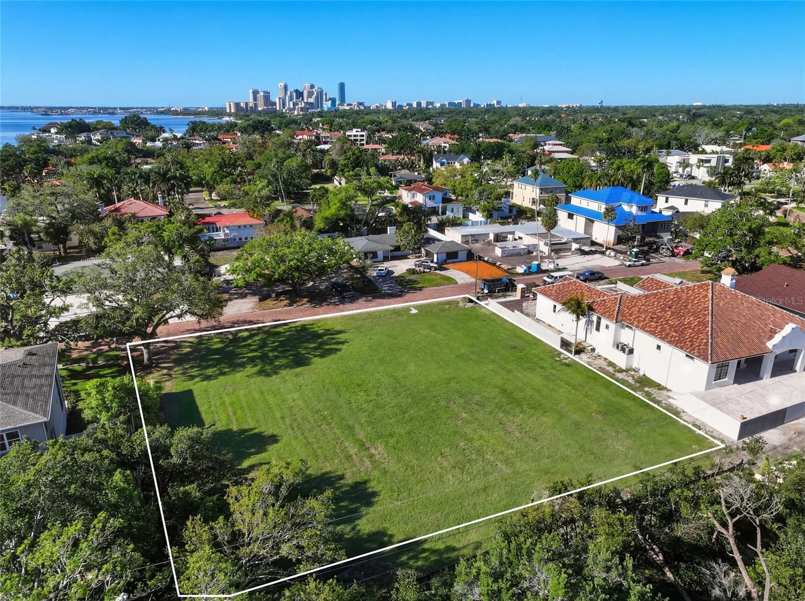 SNELL ISLE BRIGHTWATERS SEC 2 - Land