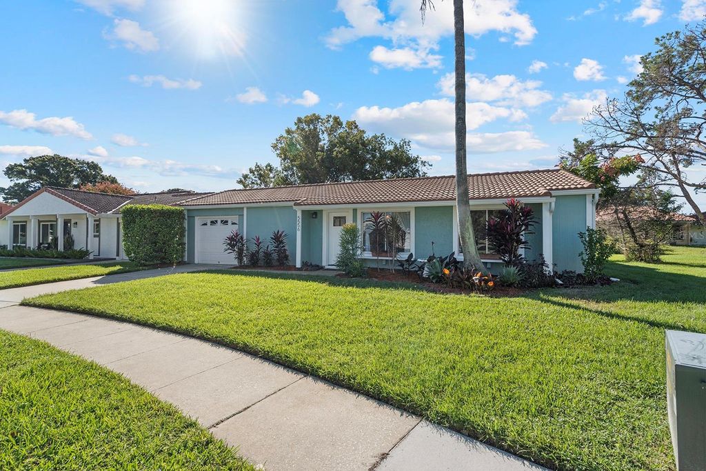 Photo of 5556 Memorial Drive, Orlando, FL 32821 (MLS # O6355142)