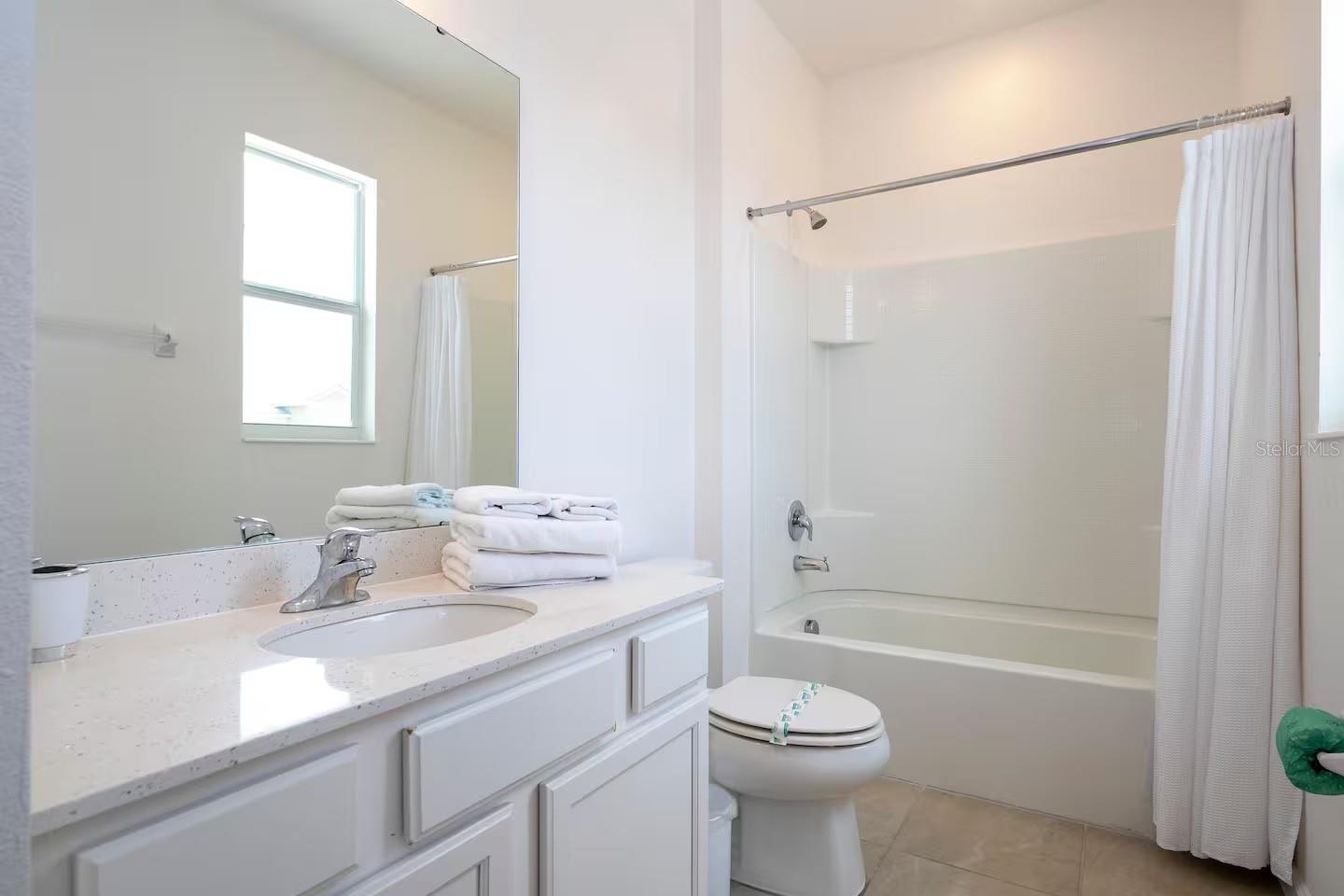 VERANDA PALMS PH 2B2-2C - Residential