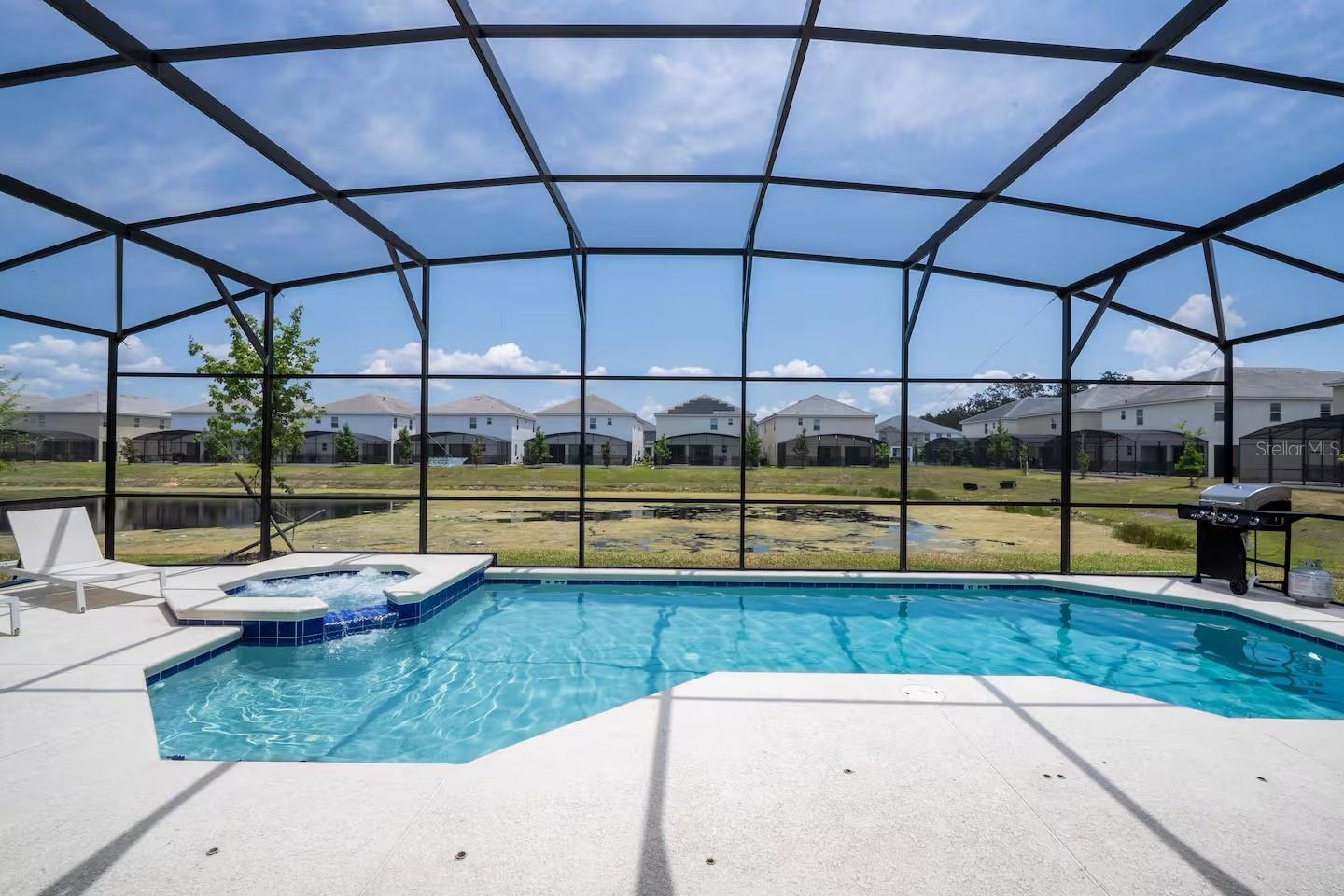 VERANDA PALMS PH 2B2-2C - Residential