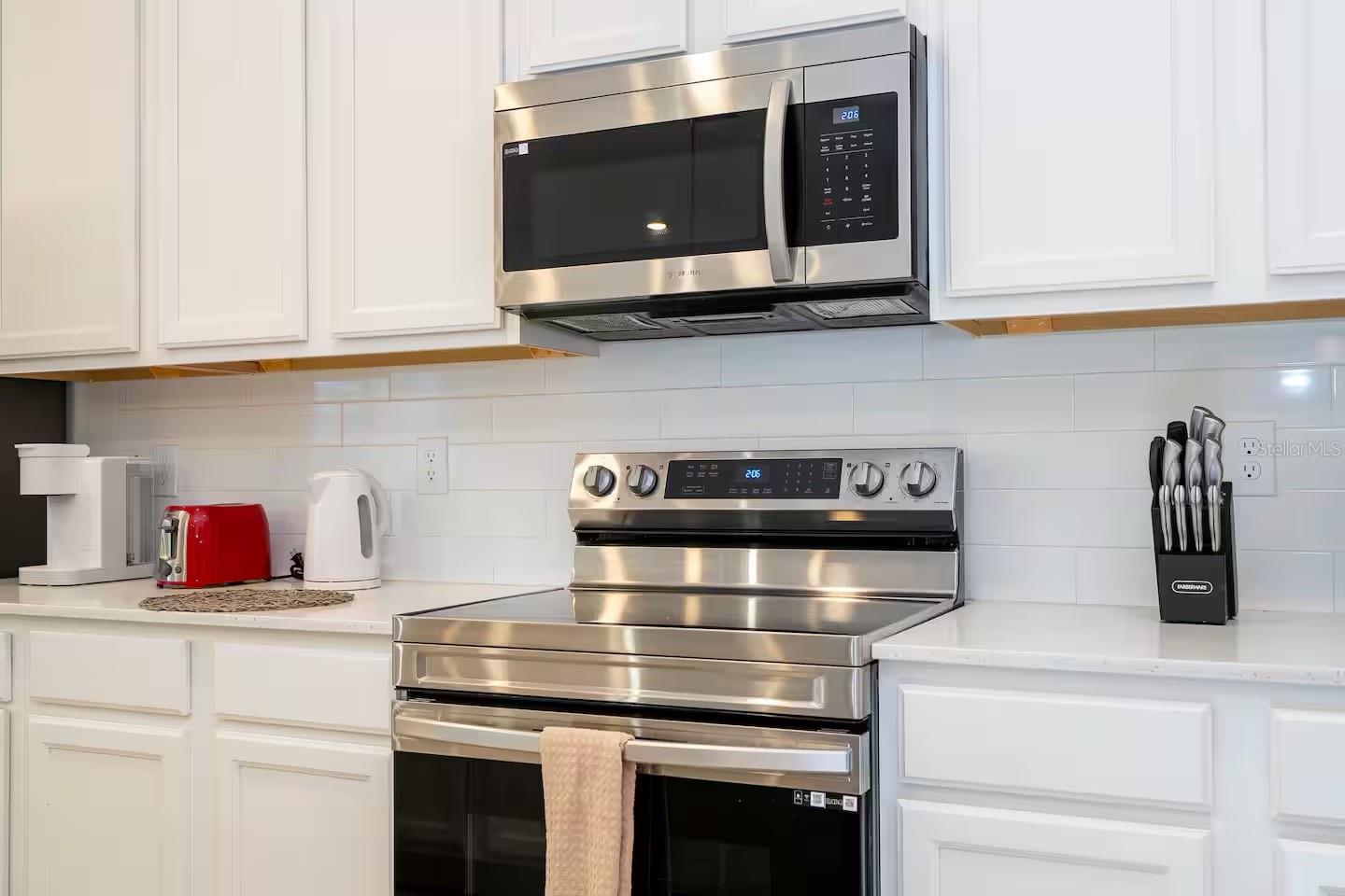 VERANDA PALMS PH 2B2-2C - Residential