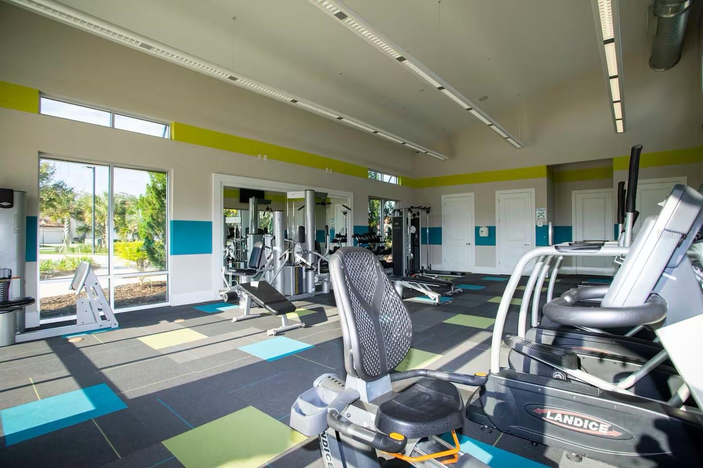 VERANDA PALMS PH 2B2-2C - Residential