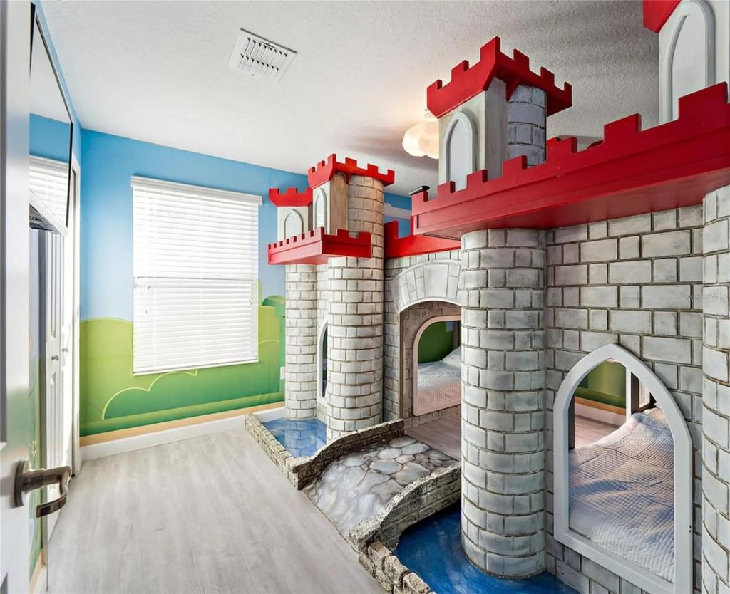 Photo of 1513 Mulligan Boulevard, Davenport, FL 33896 (MLS # S5142764)