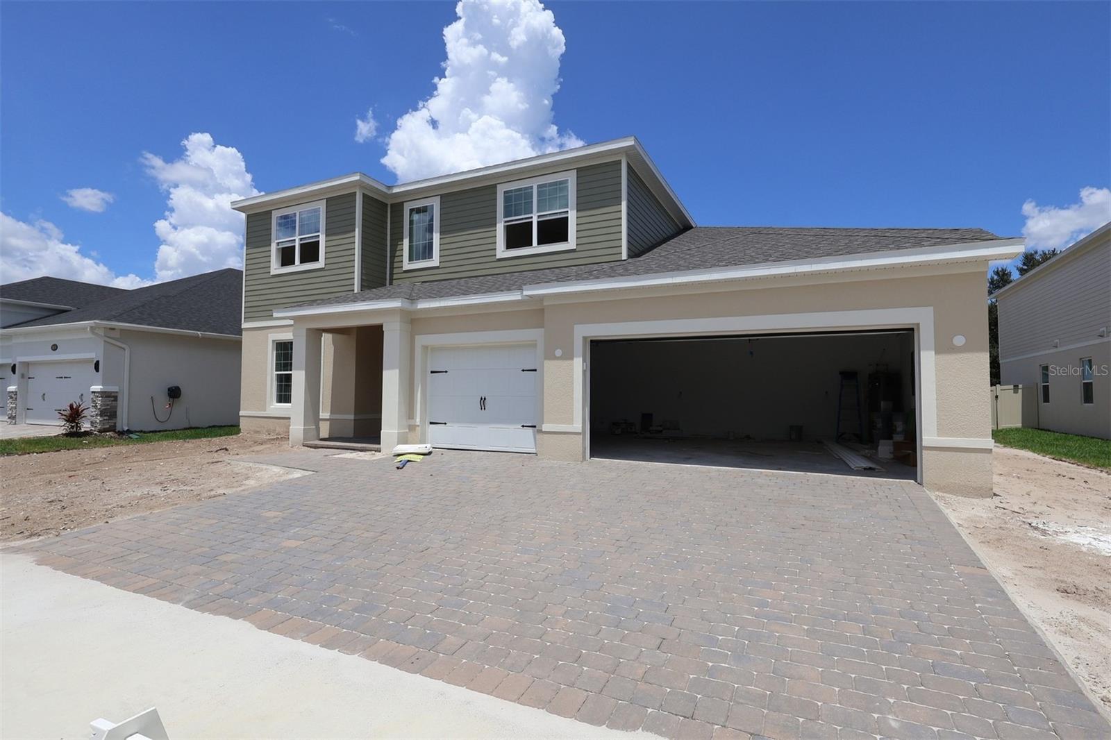 2670 RAVENCLIFFE TERRACE