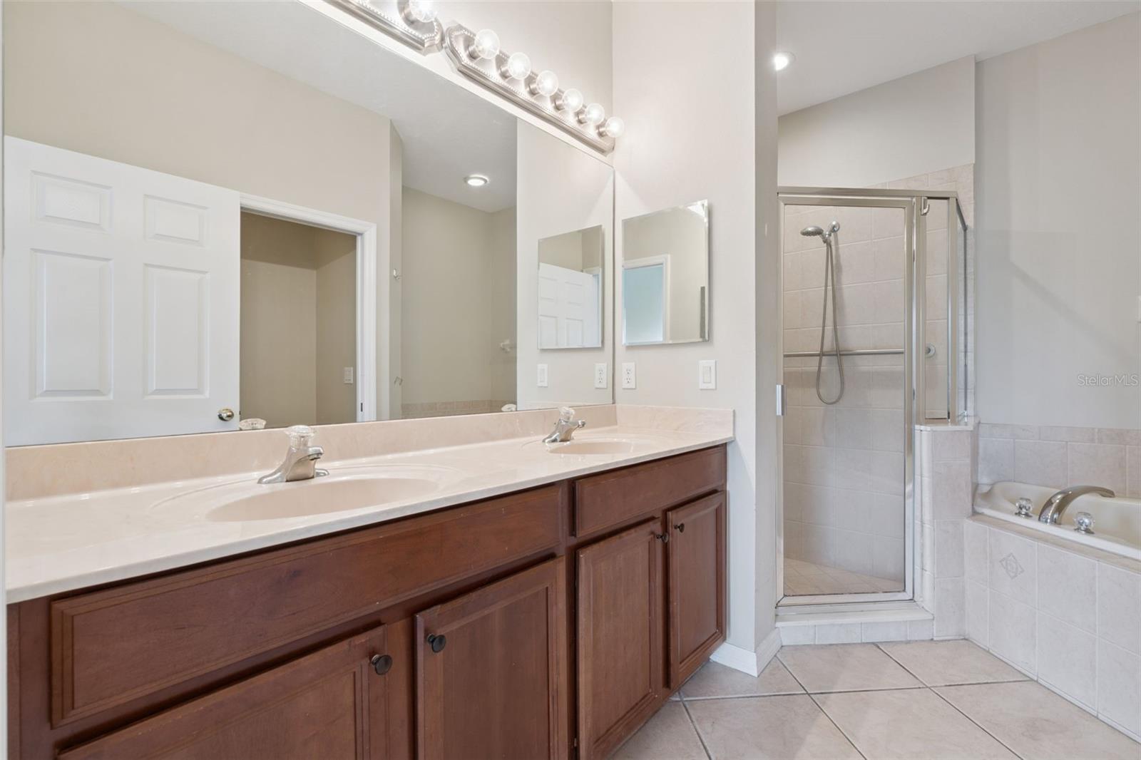 GREYSTONE PH 1 - Residential