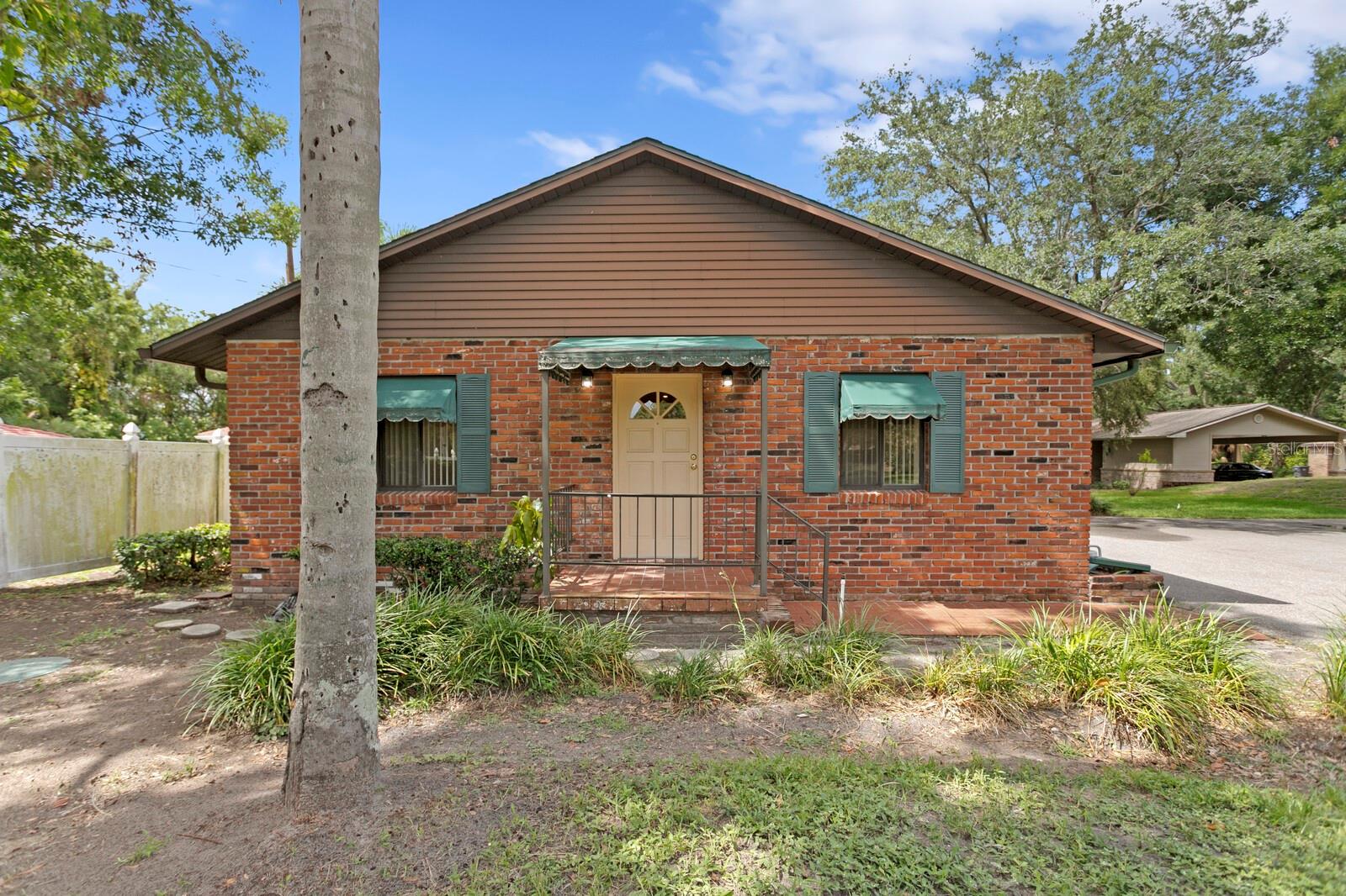 3005 W SLIGH AVENUE
