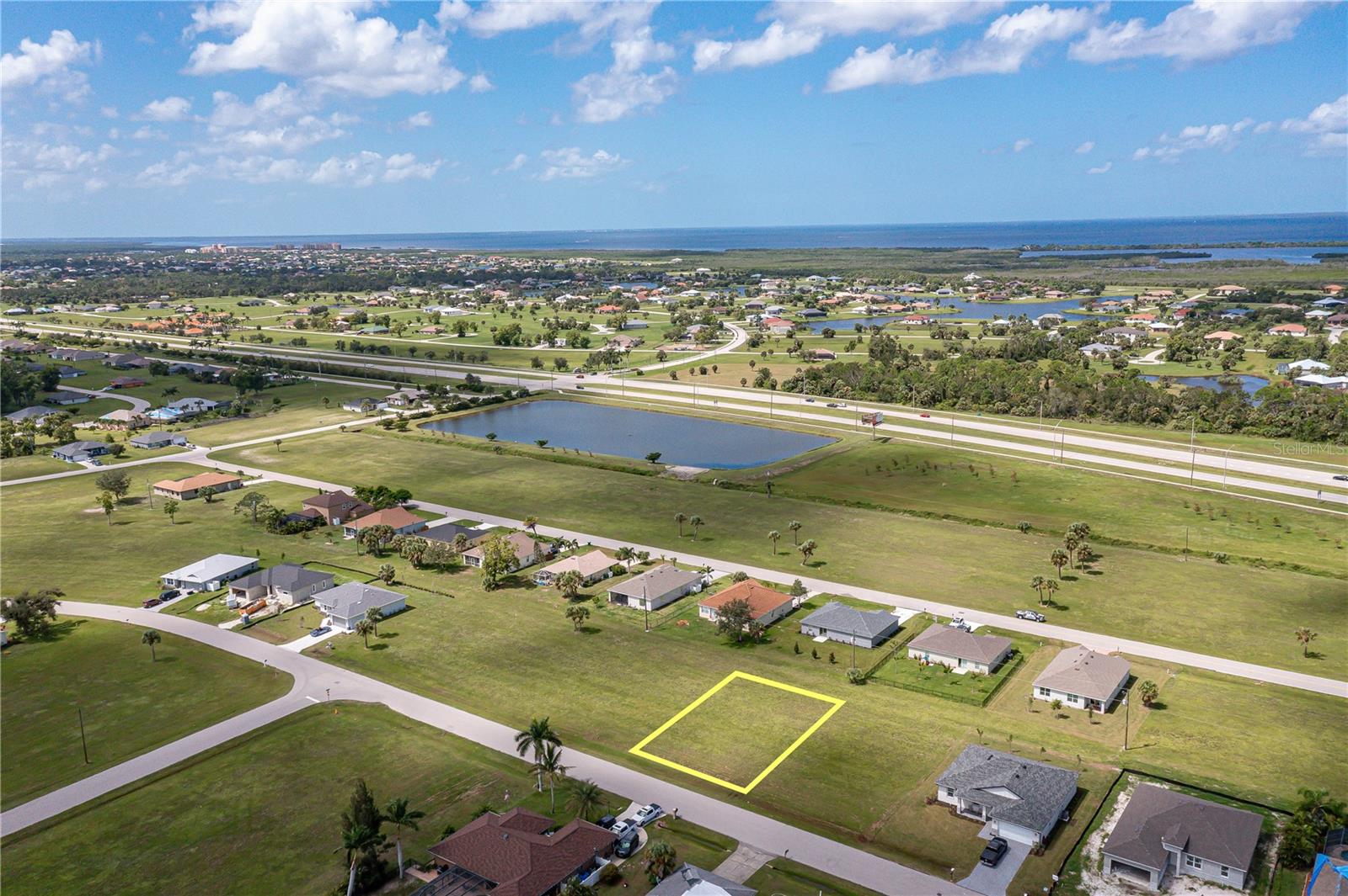 PUNTA GORDA ISLES SEC 16 - Land