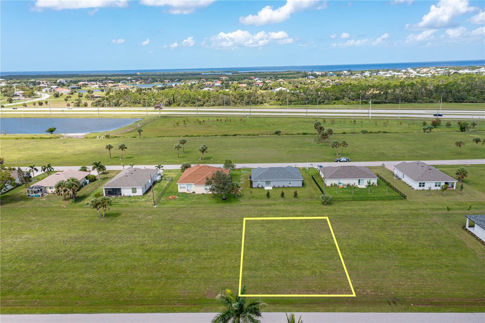 PUNTA GORDA ISLES SEC 16 - Land