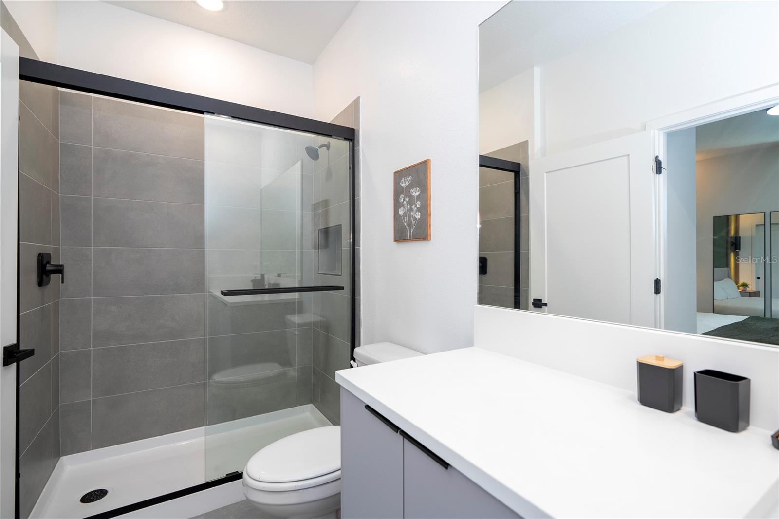 WESTSIDE CAY - Residential